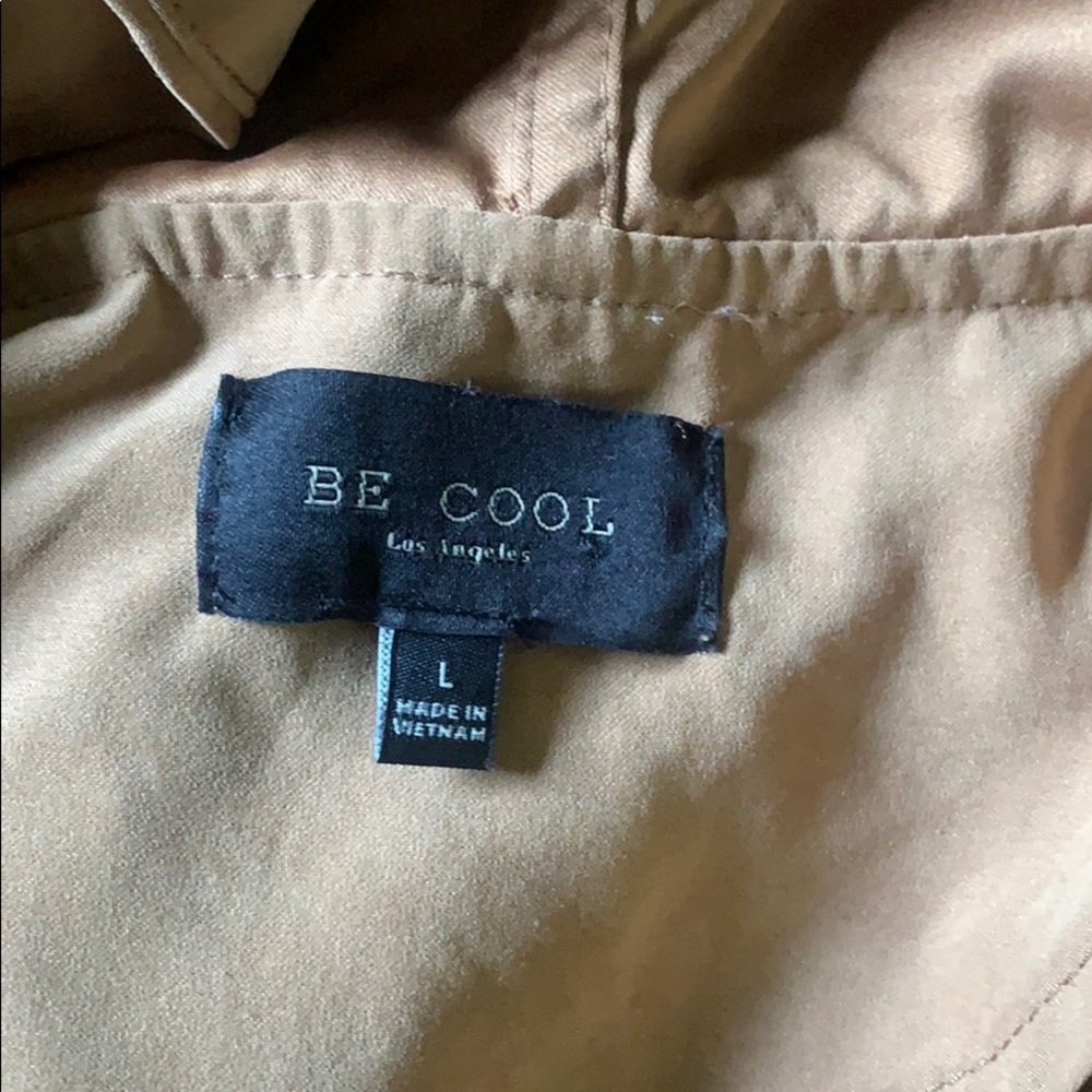 Hooded tan vest